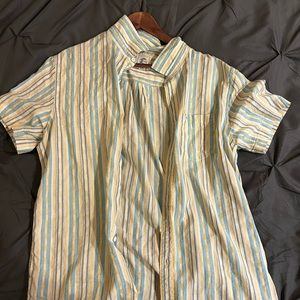 O’Neil summer button up XL Near perfect condition